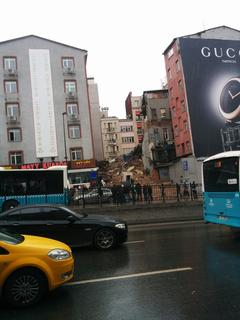  Taksim'de bina coktu [SS'li]