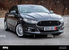 Yeni Ford Mondeo'nun ST-Line versiyonuyla birlikte iç mekanı da ortaya çıktı