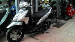  Suzuki ADRESS  14 jant scooter 113cc enjeksiyonlu ANA KONU(100km de   1.96lt tüketen  yakıt cimrisi)