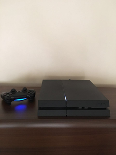 Satildi Ps4 Cuh 1216b 1 Tb Gta 5 Kutulu Oyun