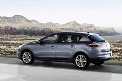  2014 model Peugeot 208 mi?  Fiesta mi?