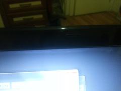Laptop Ekranı Kenarındaki Beyaz Leke ve Burn-In