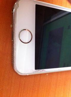  İphone 5S Cam Kırıldı