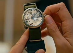  Bu saatin markası nedir ? Bulabilir miyiz ?