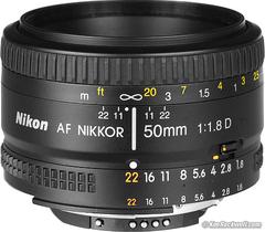  Nikon 50mm  f / 1.8 d