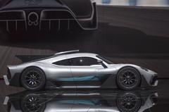 Mercedes Amg Project ONE Tanıtıldı 1.6Lt V6 gt;1000hp 0-200 6sn 0-300 11sn BUGATTIyi piste gömücek !