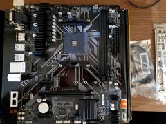 SATILIK::Gigabyte B450M S2H AMD B450 2133MHz DDR4 Soket AM4 mATX Anakart |  DonanımHaber Forum