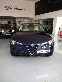 Alfa Romeo Stelvio Ana Konu