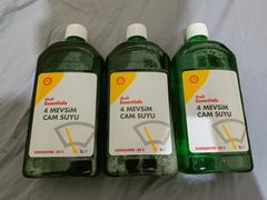 Shell'de Shell marka 4mevsim 3Lt Cam Suyu 27,5₺