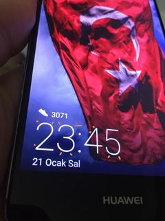 Huawei p9 Eva L09 telefon ekranındaki ilginç sorun