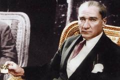 Cumhuriyetimizin kurucusu Mustafa Kemal ATATÜRK'ümüzü Saygıyla Anıyoruz