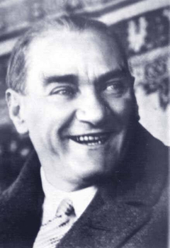 ataturk un bir fotografi