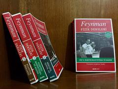  Feynman Fizik Dersleri/Alfa Yayınları