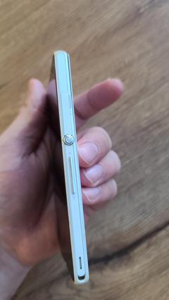 Sony Xperia z 300 TL