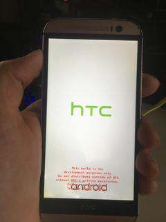 HTC M8 açılış ekranında kalıyor