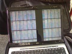 Laptopumun Ekranı Bozuldu! Açılmıyor Bilgisayar. Çok acil yardım lütfen |  DonanımHaber Forum