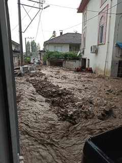 Bursa'da 4 Vatandaşın Selden dolayı hayatını kaybetmesi