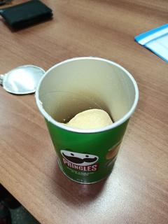 12 adet Pringles Sour Cream  Onion 70 gr Cips 93 TL