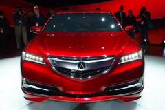  2015 Acura TLX prototip Detroit’te sahne alıyor