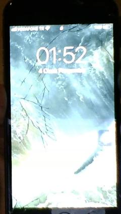 iphone 6 ekran kırıldı
