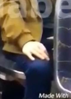Kayseri'de Tramvayda kadına baka baka taciz kamerada