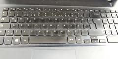 Klavyeyi nasıl sökebilirim? Samsung np270e5g 