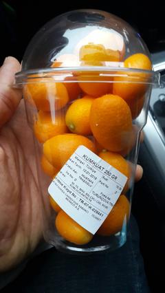 Carrefoursa Kumkuat( Küçük Portakal) Meyvesi 250 gramı 4.49 lira |  DonanımHaber Forum