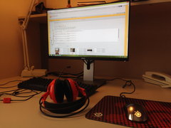  DELL U2414H + Steelseries G6v2 + Steelseries Sensei + Steelseries Siberia v2 + Steelseries Mousepad