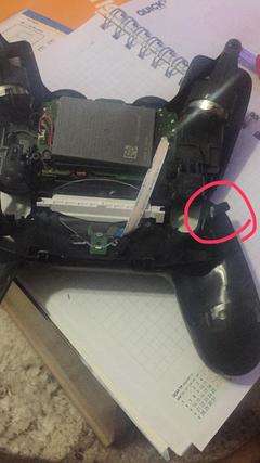 PS4 Dualshock 4 V2 Gamepad Aldım 6 ayda bozuldu.