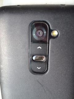  LG G2 Arka Kamera Camım çizildi.. Çözüm önerileriniz.!!