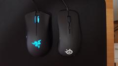 Razer Deathadder Chroma vs Steelseries Rival 300