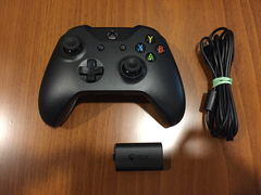 SATILIK Microsoft Xbox One Wireless Controller Siyah + Şarj Kiti