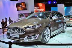  2015 Ford MONDEO VIGNALE - Lansman