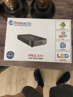 Promacto x11 kutulu jiletinleri üstünde