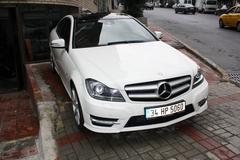  Mercedes CLA deri koltuk?