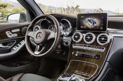  2016 MERCEDES GLC