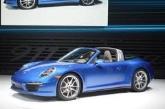  2014 Porsche 911 Targa’nın dünya prömiyeri Detroit’te gerçekleştirildi