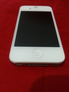  SATILIK IPHONE 4 8 GB 575TL