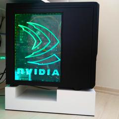 El yapımı RGB led oyuncu kasası