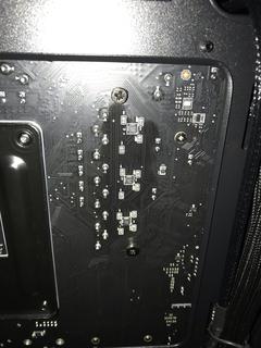MSI MPG X570 Gaming edge wifi anakart soğutucusundan sızıntı problemi
