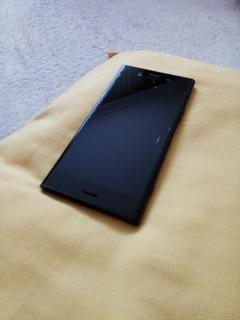 Sony Xperia xz1 1 yıllık tr cihaz kutulu full aksesuar