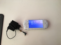  Satılık Sorunsuz 16gb Hafıza Kartlı Beyaz PSP 3006