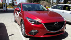  Yeni Mazda 3 Sedan test sürüşü ve fotoğrafları