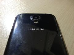  GALAXY S4 - Yan çerçeve soyulması YARDIM