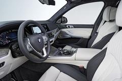 2019 BMW X7 TANITILDI