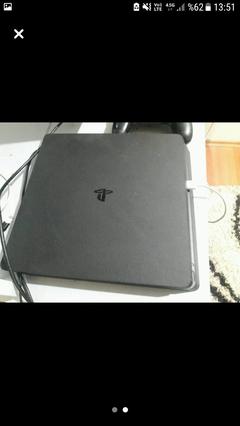 PlayStation 4 Slim 500 gb