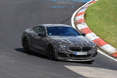 2018 BMW 8 SERİSİ KAMUFLAJLARLA YAKALANDI (8 SERİSİ COUPE SIZDI)