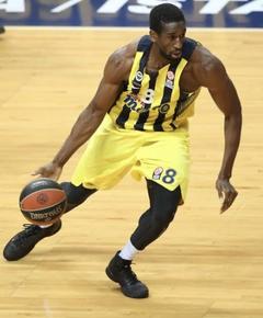 Fenerbahçe Basketbol takımı 2010’lu yılların en güzel forması hangisi ?