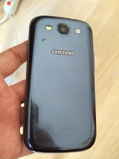  SATILIK Samsung Galaxy S3 16GB(Dış ekranda bir çatlak var, iç ekran bozuk görüntü yok ama çalışıyor)