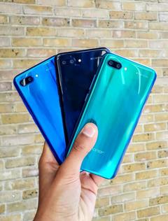 ★★★ HONOR 10 KULLANICILARI KULÜBÜ ANA KONU ★★★